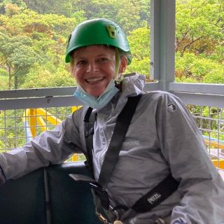 Profile photo for Julia Bateman