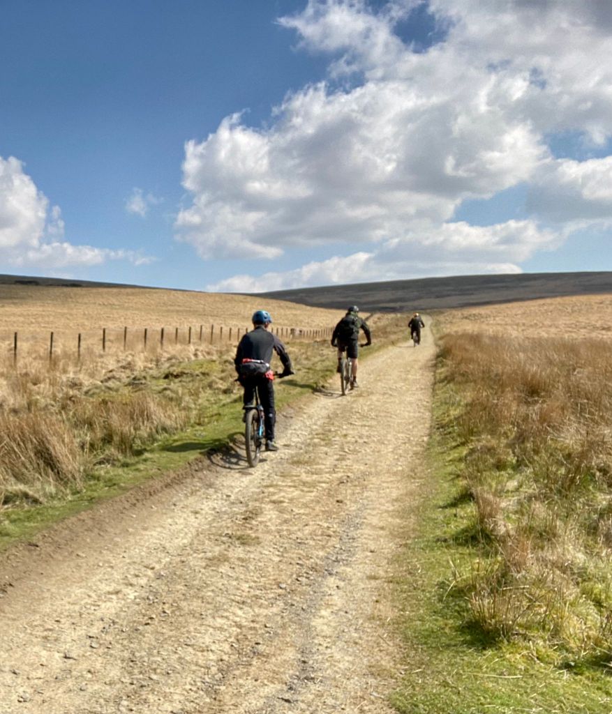 Let's Ride Fundamentals of Mountain Biking Ride Todmorden Reservoirs