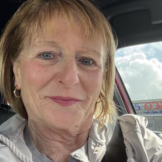 Profile photo for Christine  Jeffery