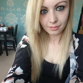 Profile photo for Lauren Clarke