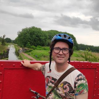 Profile photo for Kenny Midwinter