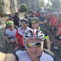 Profile photo for Lee Holmes