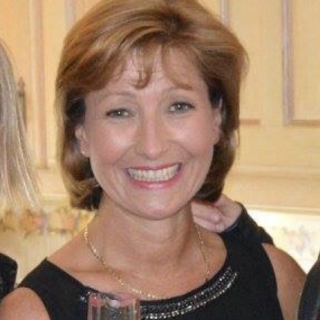 Profile photo for Julie Hegarty