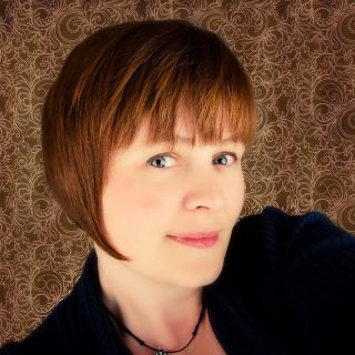 Profile photo for Lynne Berridge
