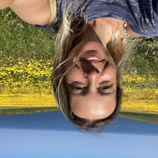 Profile photo for Kirsty Koral