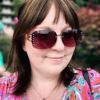 Profile photo for Danni Paris