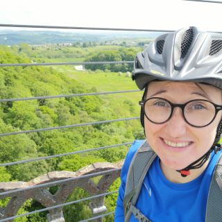 Profile photo for Kelly Hall