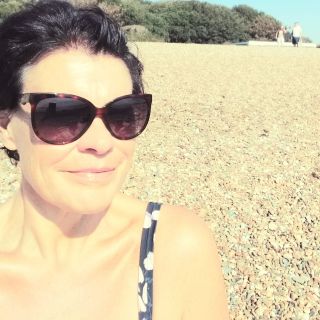 Profile photo for Suzanne Sanders