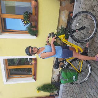 Profile photo for Pam Hamblin