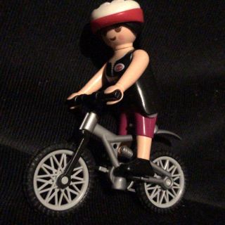 Profile photo for Karen Croxson