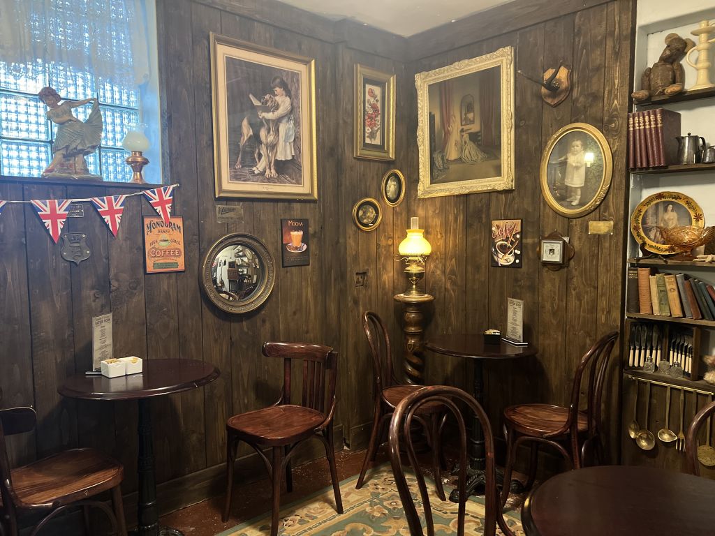 Let's Ride - Ranton to 1940s tea room