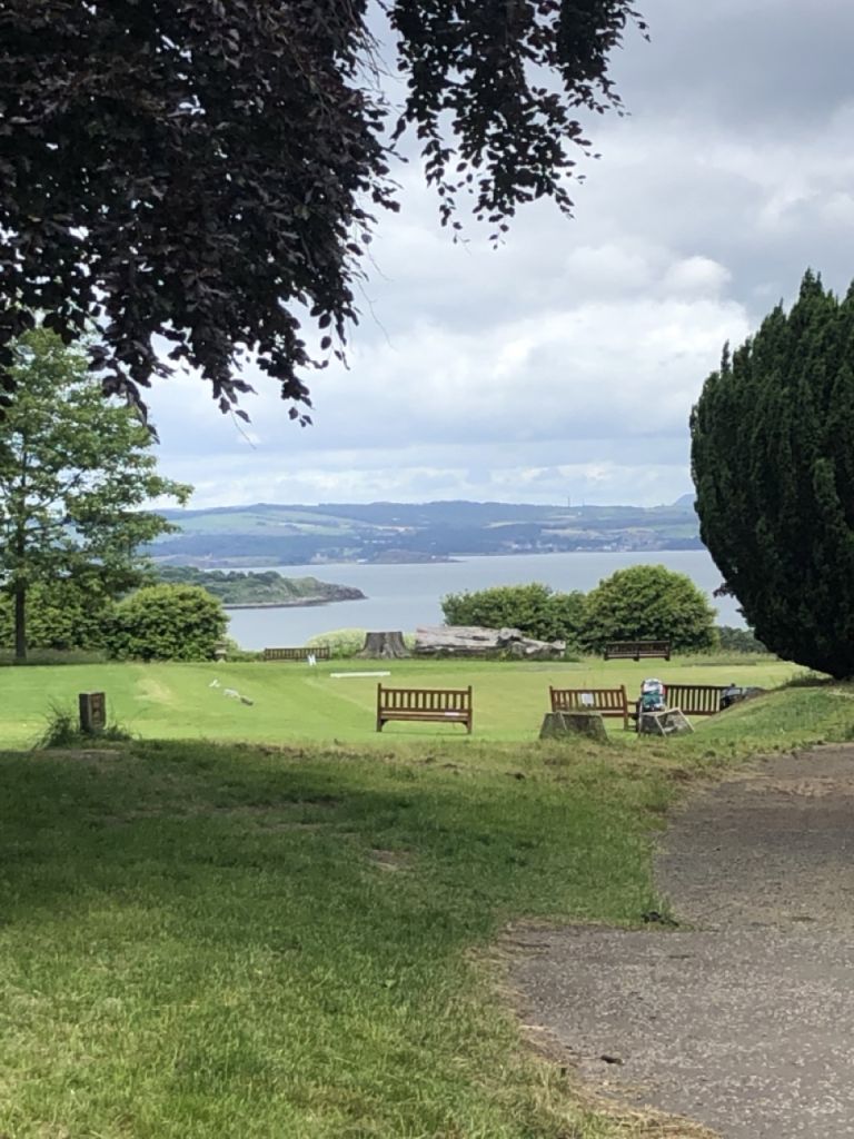 Let's Ride - Lauriston Castle from Roseburn Park