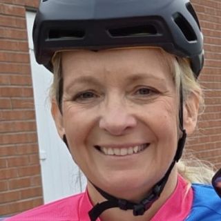 Profile photo for Lesley Gamble