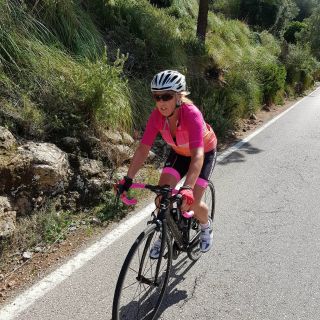 Profile photo for Wendy Holmes