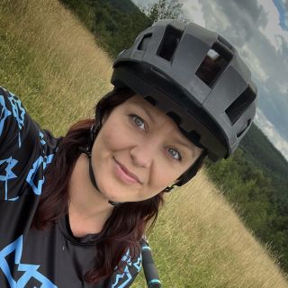 Profile photo for Hayley Caulfield