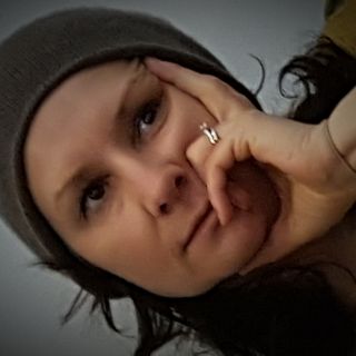 Profile photo for luciya Whyte