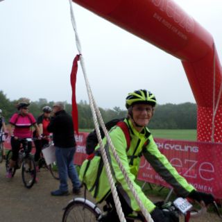 Profile photo for violet Dean