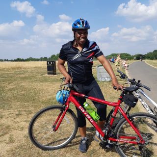 Profile photo for Elias Mohlahli