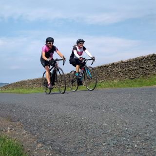 Profile photo for Helen Morris