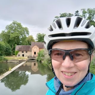 Profile photo for Maxine Rogers