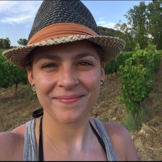 Profile photo for Julie Mars