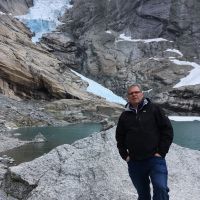 Profile photo for Gary Sutton