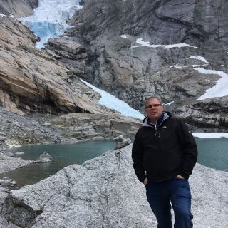 Profile photo for Gary Sutton