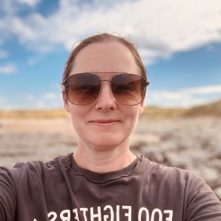 Profile photo for Michelle  Anderson 