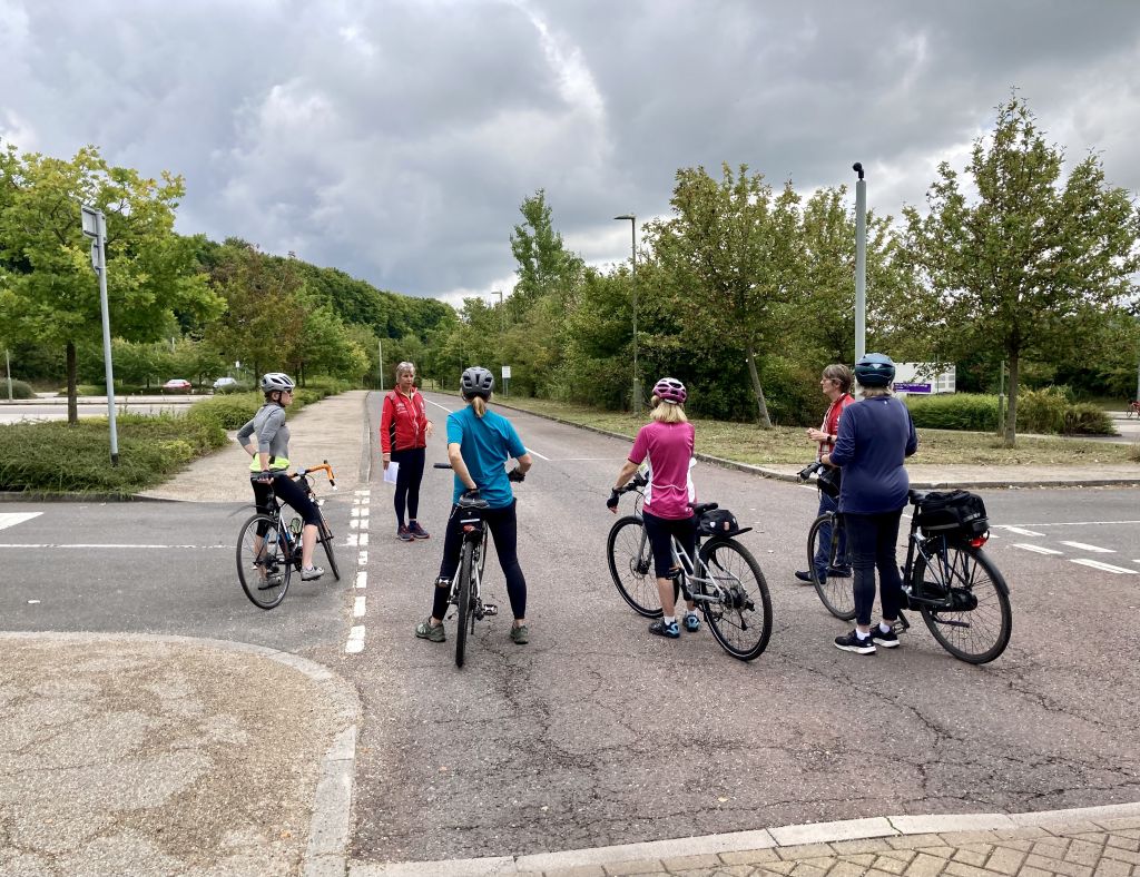 Let's Ride - Easy ride with cycle skills session