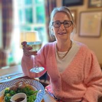 Profile photo for Susan Hedley