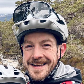 Profile photo for Russell Hogg