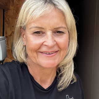 Profile photo for Nicky Nunn