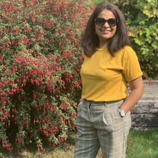 Profile photo for Lena Dhrona 