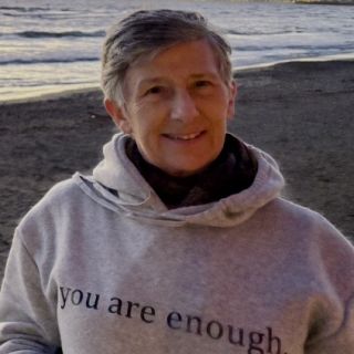 Profile photo for Lorraine M Riley