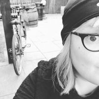 Profile photo for Jeni  Scott