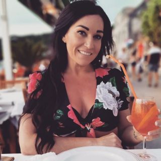 Profile photo for Zoe Odger