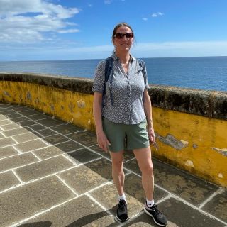 Profile photo for Donna Burnett