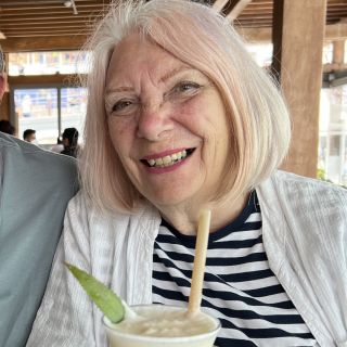 Profile photo for Jo Lloyd