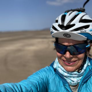 Profile photo for Julie Cotterill