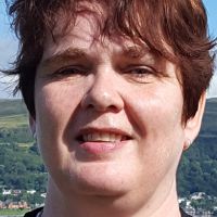 Profile photo for Linda Bommer