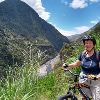 Profile photo for Linda Duley