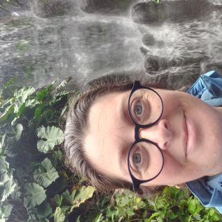 Profile photo for Zoe Lavers