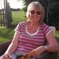 Profile photo for Mandy Cameron