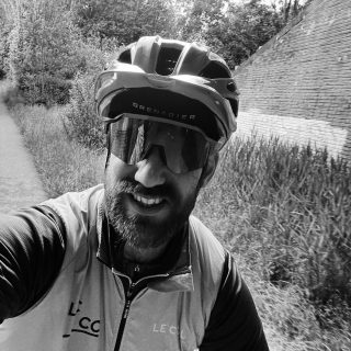 Profile photo for Mark Hubbard 