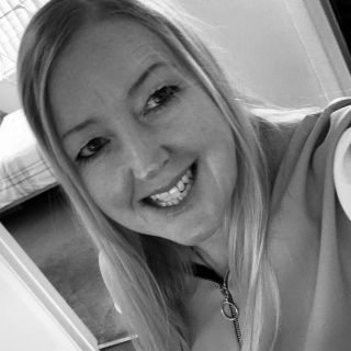 Profile photo for Julie  White 