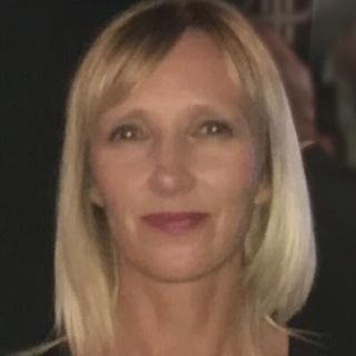 Profile photo for Helen Lister 