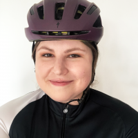 Profile photo for Veronika Bond