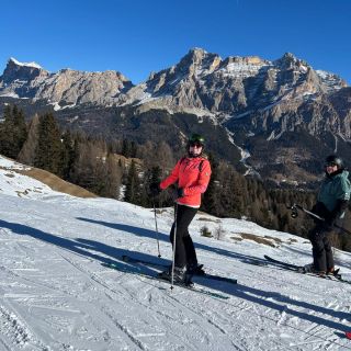 Profile photo for Jacqui Parry