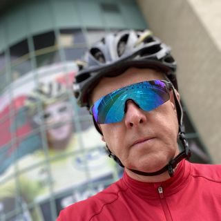 Profile photo for Huw Jones