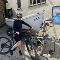 Profile photo for Julie Whitelam 